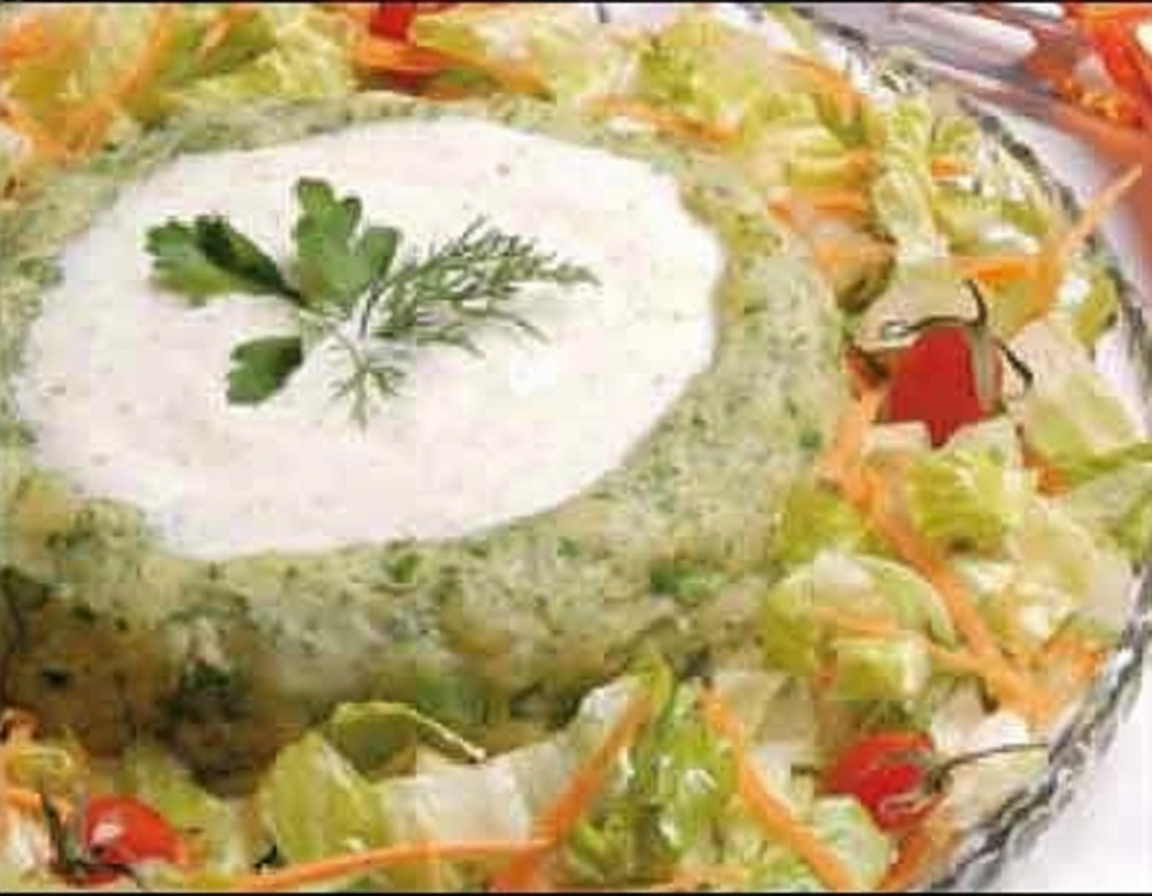 سالاد سیب زمینی و ماست