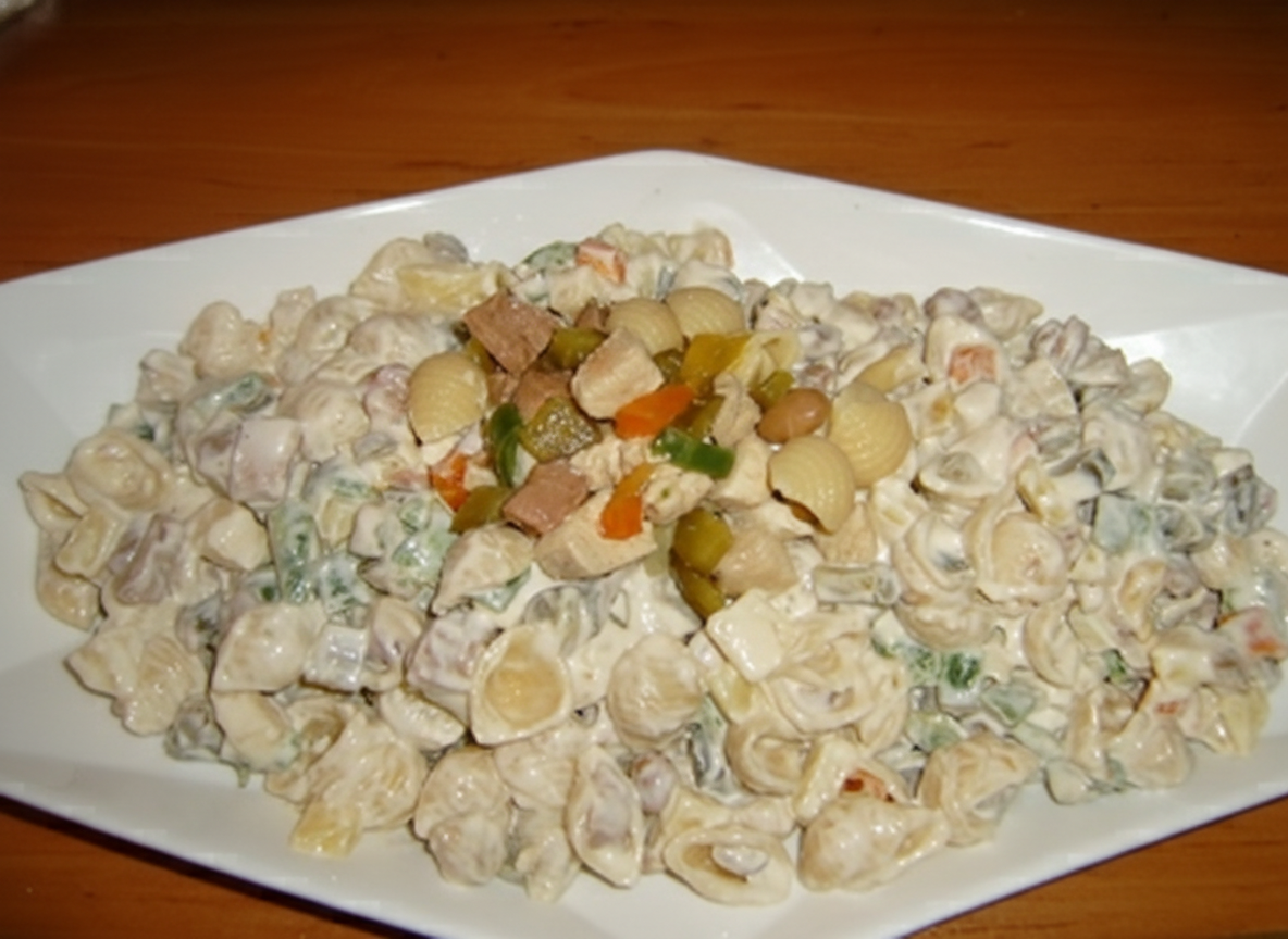 سالاد ماکارونی