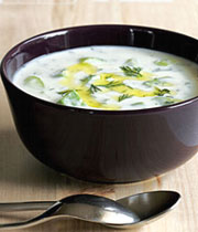 سوپ سرد مرغ و ماست