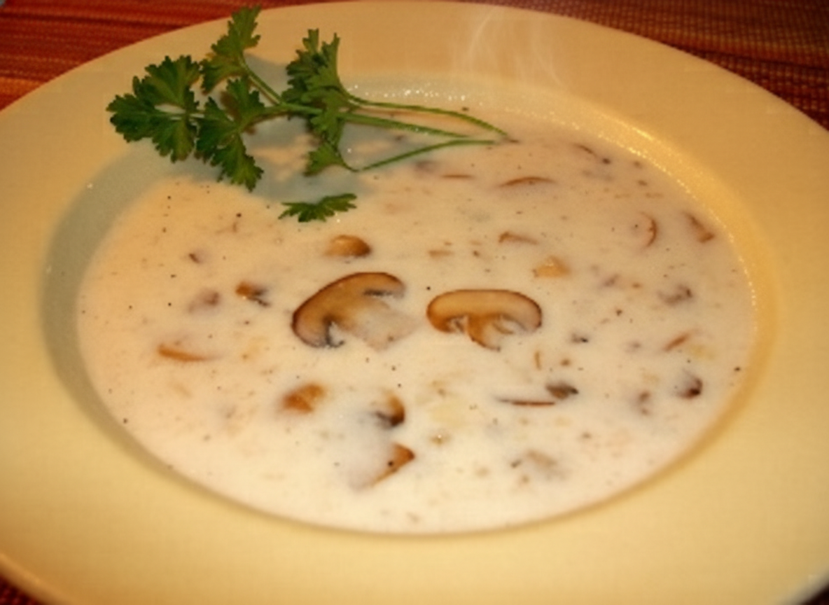 پتاژ قارچ با پنیر پیتزا